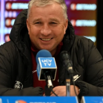 ---------Comar-ncheiat-pentru-Dan-Petrescu-Antrenorul-revine-pe-banc-dup-ase-luni-de-tratament-complex