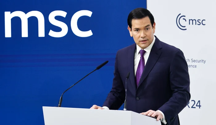 ---------Cum-a-ajuns-Micul-Marco-unul-dintre-cei-mai-loiali-locoteneni-ai-preedintelui-Trump-dei-i-a-fost-rival