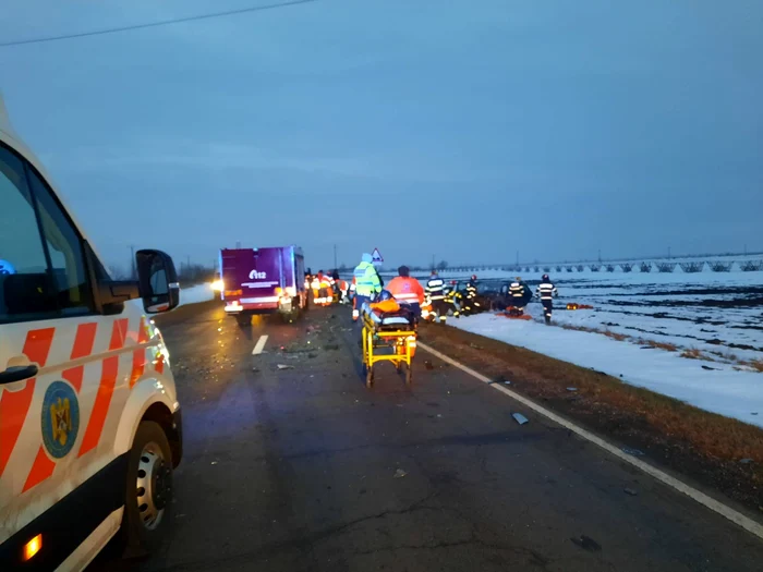 ---------Detalii-nfiortoare-despre-tragedia-n-care-doi-prini-au-murit-iar-o-feti-a-rmas-orfan-oferul-vinovat-a-fost-condamnat-cu-suspendare-