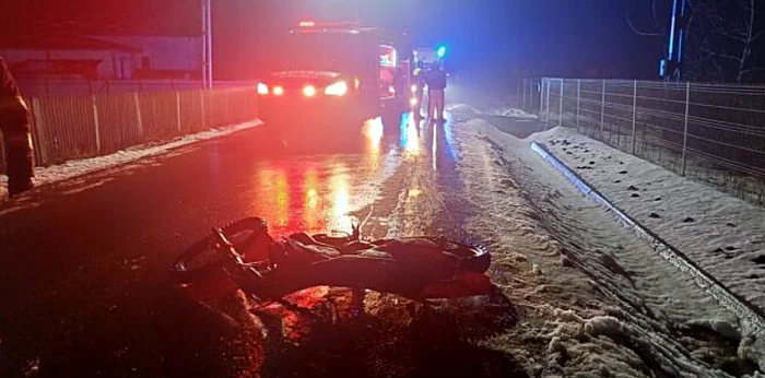 ---------Doi-adolesceni-sunt-rnii-dup-o-coliziune-ntre-dou-motociclete-n-judeul-Suceava-Biatul-de-16-ani-este-incontient-la-spital