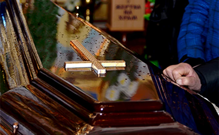 ---------Dubl-tragedie-ntr-o-familie-din-Constana-mam-i-fiu-mori-n-aceeai-zi-la-cteva-ore-distan