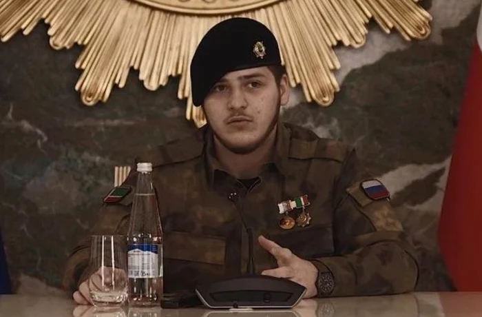 ---------Fiul-lui-Kadrov-vizibil-slbit-i-ascunde-cicatricile-sub-machiaj-Tensiuni-pentru-motenire-n-familia-liderului-cecen-