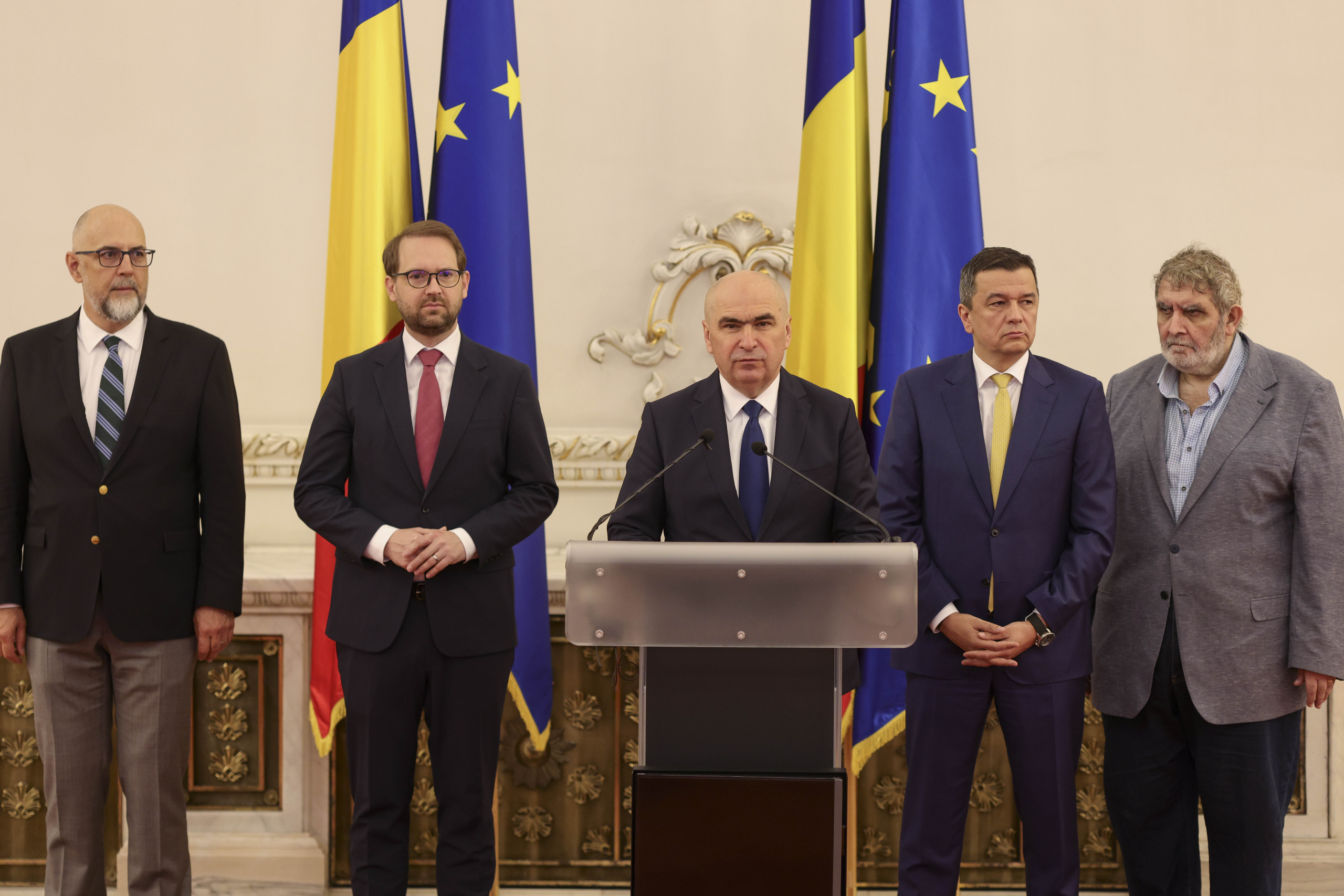 ---------Fum-alb-n-Coaliie-acord-pe-tieri-n-administraie-i-pachetul-economic-Ordonanele-programate-pentru-adoptare-