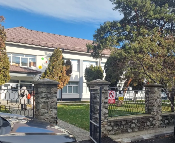 ---------Incident-grav-la-o-grdini-din-Vlcea-o-feti-rnit-Versiuni-contradictorii-despre-producerea-accidentului