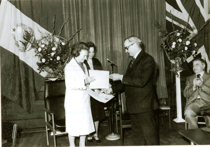 Interviu----------Cum-s-a-fabricat-mitul-savantei-academician-doctor-inginer-A-intrat-n-pachetul-diplomatic-romnesc