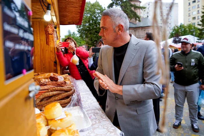 ---------Ministrul-Agriculturii-acuzat-de-AUR-c-i-a-furat-propunerea-privind-mrcile-proprii-naintate-CE-Cum-rspunde-Florin-Barbu