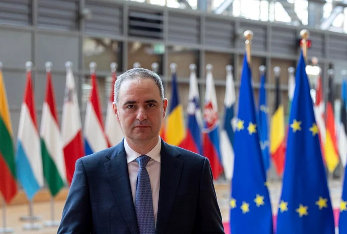 ---------Nazare-despre-cum-s-a-ajuns-ca-datoria-public-a-Romniei-s-depeasc-60-din-PIB-Este-efectul-acumulrilor-din-trecut-De-ce-spune-c-nu-nseamn-o-criz