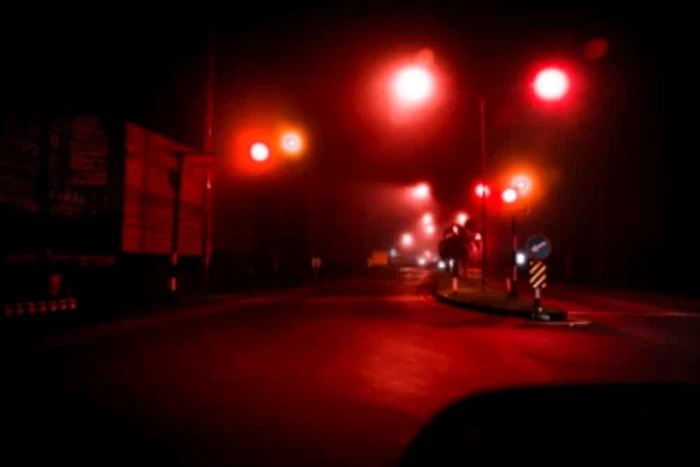 ---------O-ar-european-testeaz-iluminatul-stradal-rou-Ce-avantaje-are-proiectul-pilot-finanat-de-UE-