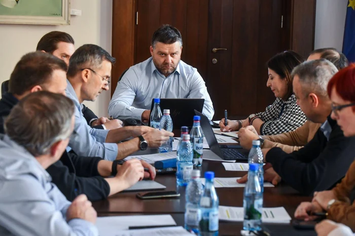 ---------Primarul-general-al-Capitalei-a-cerut-efilor-STB-s-vin-cu-un-plan-clar-de-reducere-a-cheltuielilor-Nu-am-ce-face-mi-suflec-mnecile