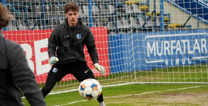 ---------Rapid-a-pierdut-la-Constana-Un-puti-de-19-ani-a-deraiat-gruparea-giuletean