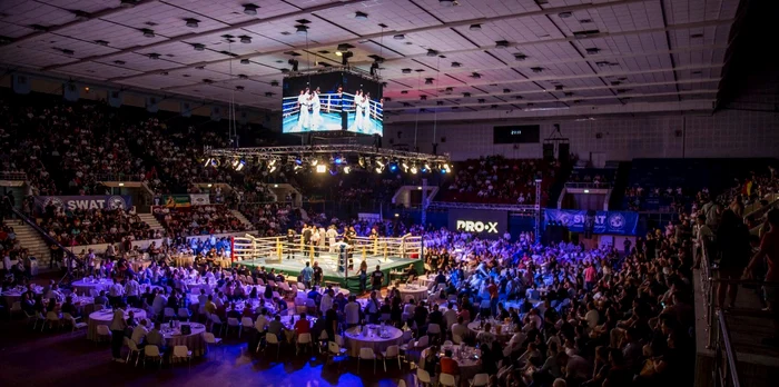 ---------Turneu-piramidal-K-1-World-Max-la-Bucureti-Sportivii-se-vor-bate-pentru-a-ajunge-n-marea-final-de-la-Tokyo