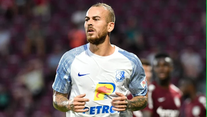 ---------Umilin-pe-litoral-Farul-a-spulberat-o-pe-Universitatea-Craiova-dup-doar-30-de-minute-de-joc-Debut-cu-gol-pentru-Denis-Alibec