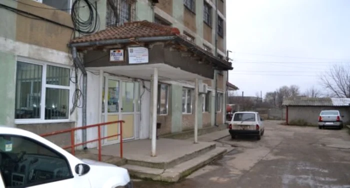 ---------Un-brbat-cu-dubl-cetenie-romno-american-a-murit-n-sediul-Poliiei-Corabia-Cum-a-ajuns-s-fie-reinut