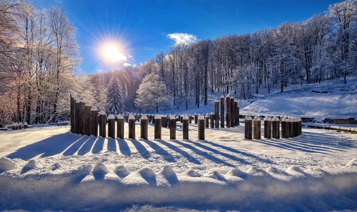 Video----------Paradoxul-motenirii-dacice-legendele-inventate-despre-Decebal-i-Zamolxis-mai-atractive-dect-cetile-autentice