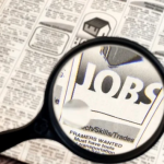 ---------76-dintre-joburi-accesibile-tuturor-Ce-salariu-are-un-curier-sau-un-lucrtor-comercial