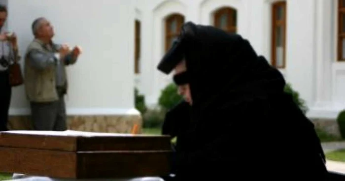 ---------Alert-BOR-Nu-v-lsai-pclii-Fenomenul-micuelor-de-ocazie-face-tot-mai-multe-victime