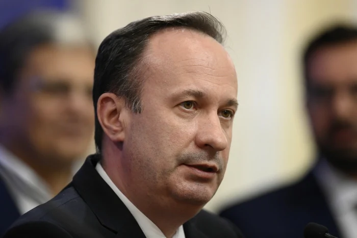 ---------Bugetul-pe-2026-marcat-de-scandaluri-Ieirile-parlamentarilor-la-dezbaterile-pentru-mprirea-banilor-sesizare-la-Camera-Deputailor-derapaje-atacuri-personale-jignitoare