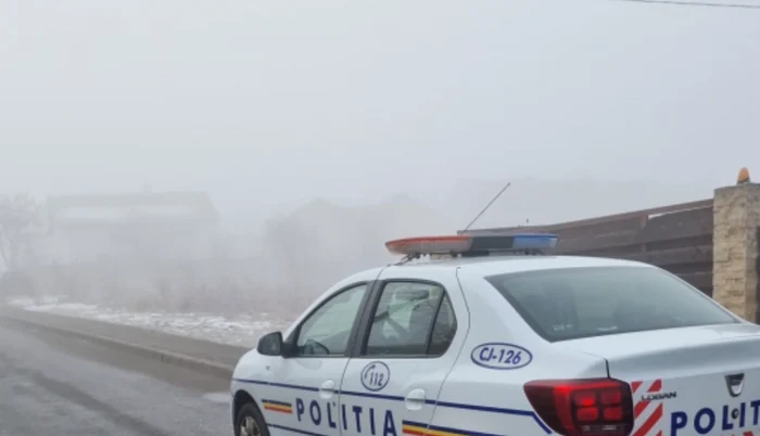 ---------Cea-dens-pe-mai-multe-autostrzi-i-drumuri-naionale-Vizibilitate-sub-100-de-metri-n-zece-judee