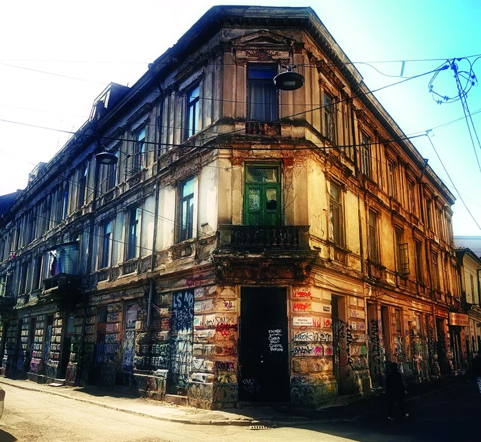 ---------Cldire-din-Centrul-Vechi-scoas-la-vnzare-pentru-3-milioane-de-euro-Legtura-pe-care-o-are-cu-Mihai-Eminescu