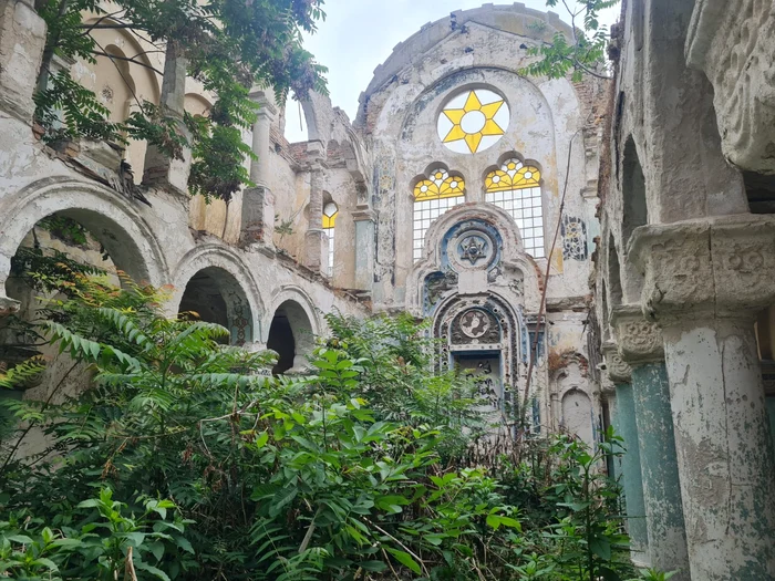 ---------Cum-arat-Templul-Israelit-din-Constana-dup-ce-a-renscut-din-ruine-Cnd-este-programat-inaugurarea-Sinagogii-Mari