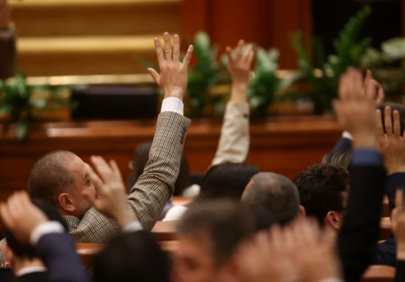 ---------Cum-au-votat-parlamentarii-solicitarea-de-suplimentare-a-echipamentelor-militare-SUA-n-Romnia-Un-pesedist-i-un-penelist-s-au-abinut