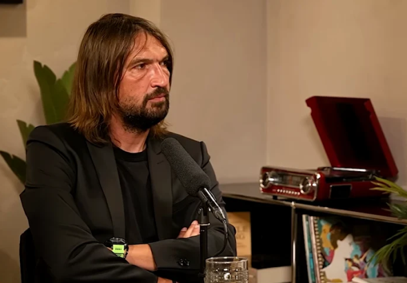 ---------Dan-Alexa-motivul-unui-divor-rsuntor-din-showbiz-Cum-i-ar-fi-bgat-ctigtorul-Asia-Express-coada-ntr-un-mariaj-de-zece-ani