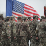 ---------Donald-Trump-avertizat-c-armata-sa-va-intra-n-mlatina-morii-dac-America-va-trimite-fore-terestre-se-invadeze-Iranul