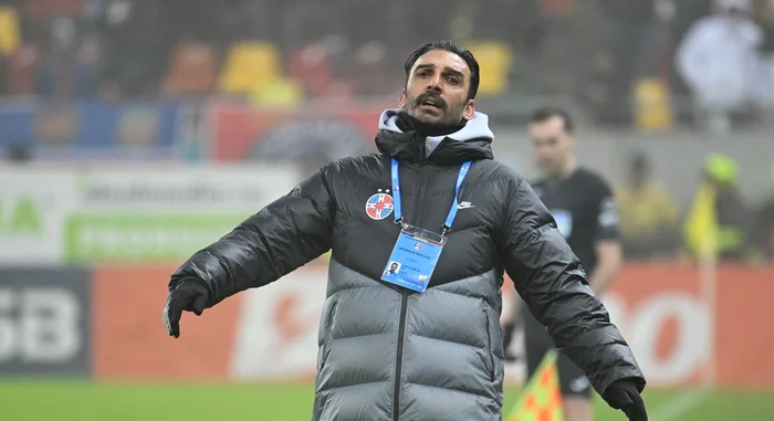 ---------Elias-Charalambous-i-a-dat-demisia-de-la-FCSB-Cipriotul-era-cel-mai-longeviv-antrenor-din-istoria-ro-albatrilor