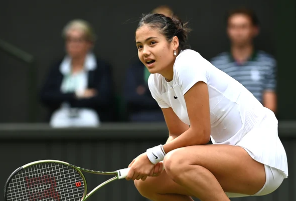 ---------Emma-Rducanu-explicaia-cderii-Vreau-un-antrenor-dar-s-nu-mi-spun-ce-s-fac