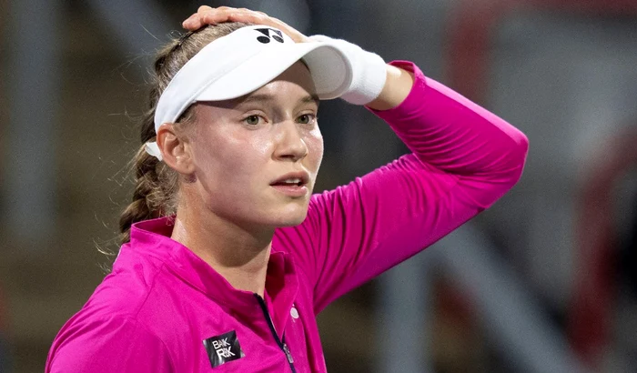 ---------Finalista-Indian-Wells-judecat-aspru-dup-ce-ar-fi-ipat-la-un-copil-de-mingi-Temperamentul-acid-al-Elenei-Rybakina-readus-n-prim-plan