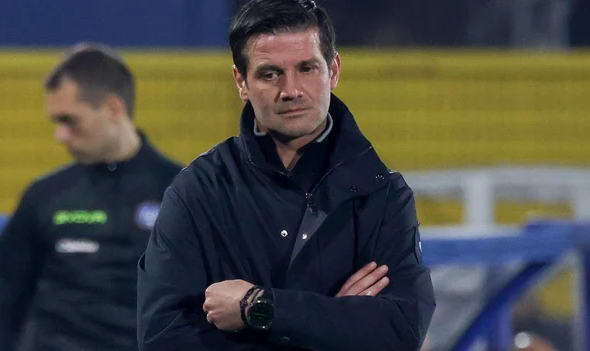 ---------Interul-lui-Chivu-a-uitat-s-ctige-iar-lupta-n-Seria-A-s-a-reaprins-Rivalele-AC-Milan-i-Napoli-s-au-apropiat-amenintor-de-lider