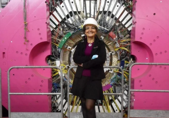 Interviu----------Povestea-romncei-care-testeaz-limitele-mecanicii-cuantice-la-1400-de-metri-sub-munte