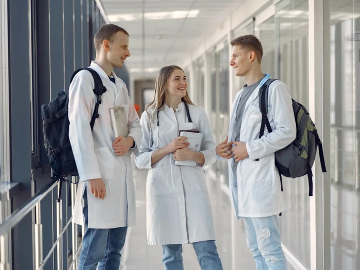 ---------Medicii-romni-din-diaspora-se-unesc-n-RoMeDi---O-punte-profesional-ntre-sistemele-de-sntate-globale-i-cel-autohton