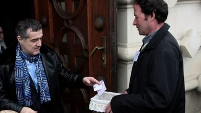 ---------Mirel-Rdoi-nu-este-primul-antrenor-care-antreneaz-gratis-echipa-lui-Becali-Tehnicianul-de-dinaintea-lui-a-rezistat-doar-40-de-zile-