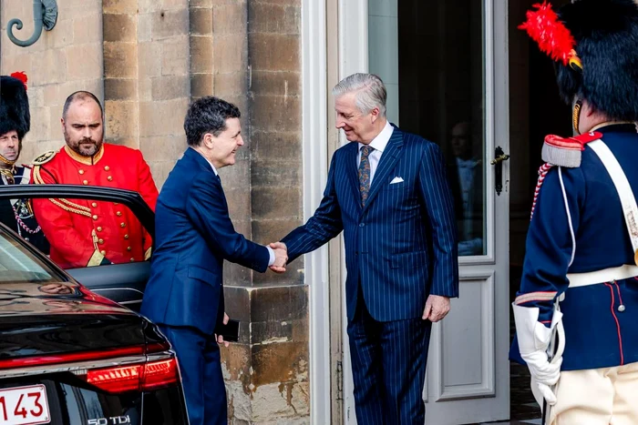 ---------Nicuor-Dan-a-fost-primit-la-Bruxelles-de-Regele-Belgiei-I-am-mulumit-Majestii-Sale-pentru-contribuia-la-Grupul-de-lupt-NATO-de-la-Cincu