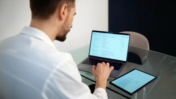 ---------Nu-tiu-dac-ce-nv-e-suficient--Ce-spun-600-de-medici-rezideni-despre-pregtirea-pentru-examenul-de-specialitate