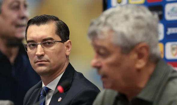 ---------Omul-de-ncredere-al-conducerii-FRF-duman-declarat-al-lui-Mircea-Lucescu-Un-trdtor-de-ar