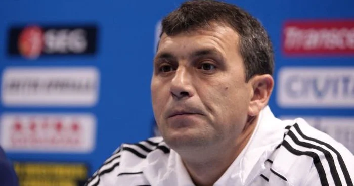 ---------Petrolul-pas-mare-spre-Liga-2-Antrenorul-ploietenilor-pe-banc-n-ziua-n-care-a-murit-mama-sa