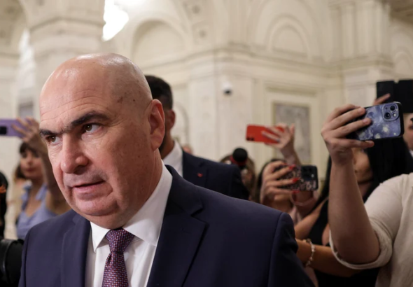 ---------Premierul-Ilie-Bolojan-spune-c-nu-i-a-picat-bine-interviul-acordat-de-mama-sa-Na-asta-este-situaia-Uneori-mai-discut-cu-mama-n-contradictoriu