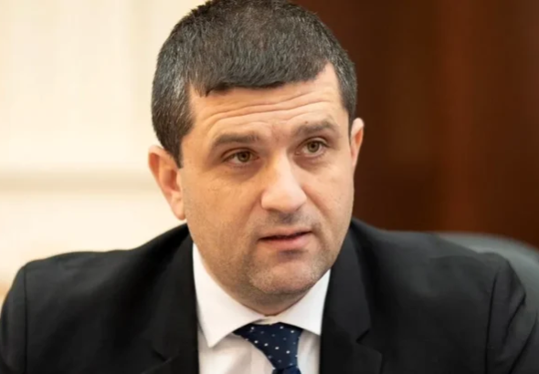 ---------Radu-Miru-confirm-c-a-semnat-o-adeziune-la-PSD-pe-cnd-era-student-pentru-a-merge-la-mare