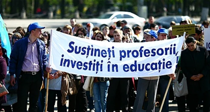 ---------Sindicatele-din-Educaie-acuz-presiuni-asupra-profesorilor-pentru-a-participa-la-simularea-examenelor-naionale