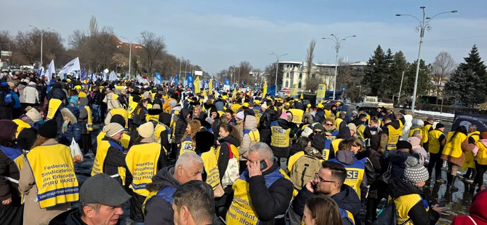 ---------Sindicatele-le-cer-profesorilor-s-boicoteze-i-simulrile-pentru-Bac-Alturi-de-noi-vor-avea-de-suferit-i-elevii