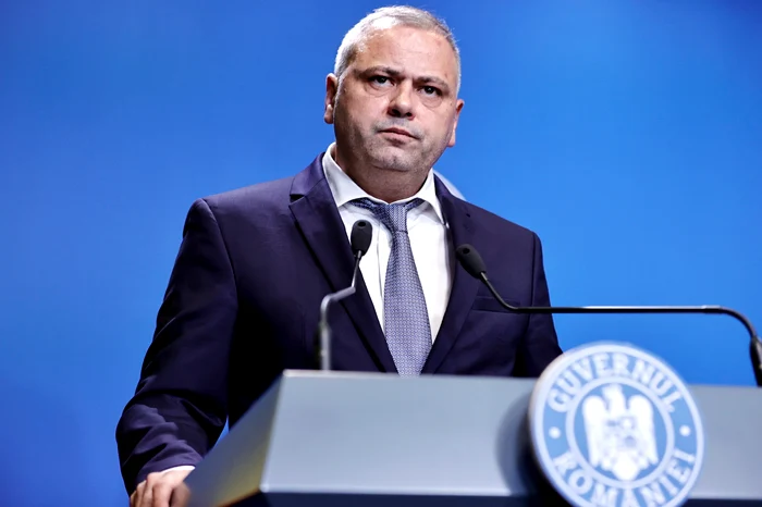 ---------USR-l-cheam-pe-ministrul-Agriculturii-Florin-Barbu-n-Parlament-la-Ora-Guvernului-Propunerea-care-a-atras-critici