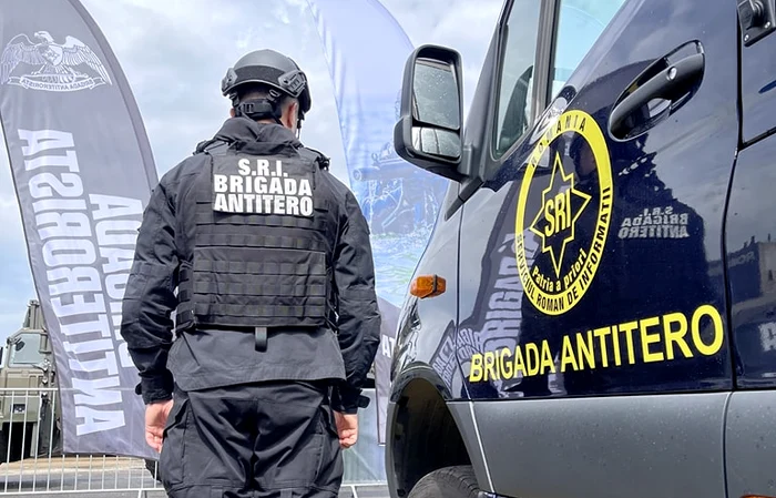 ---------Un-fost-pompier-s-a-dat-drept-ofier-SRI-i-vindea-posturi-fictive-a-ncasat-peste-20000-de-euro