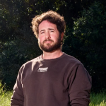 ---------Americanul-crescut-ntr-un-parc-de-rulote-care-a-construit-un-imperiu-de-18-miliarde-de-dolari-folosind-ChatGPT