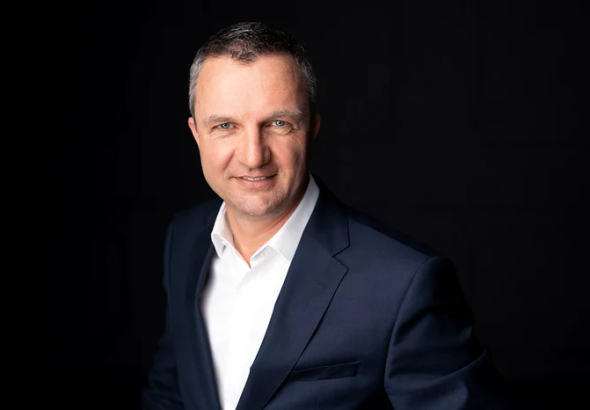 ---------Cum-funcioneaz-un-telefon-AI-Este-integrat-n-toate-funciile-esentiale