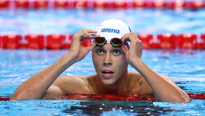 ---------David-Popovici-cel-mai-bun-timp-european-al-anului-A-patra-medalie-de-aur-pentru-campionul-romn