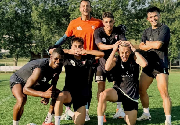 ---------Fundaul-din-Superliga-a-luptat-pentru-visul-fratelui-imobilizat-A-vrut-s-aduc-o-bucurie-acas-M-a-motivat-s-ajung-juctor-s-l-fac-fericit