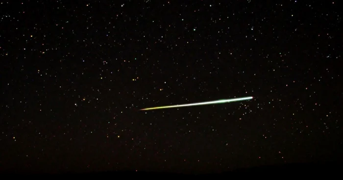 ---------Lyride-2026-Noaptea-n-care-putem-admira-ploaia-de-stele