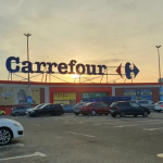 ---------Romnii-pot-ctiga-bani-n-plus-lucrnd-ocazional-pentru-Carrefour-Ce-este-pay-per-task-i-ce-sume-se-pot-obine